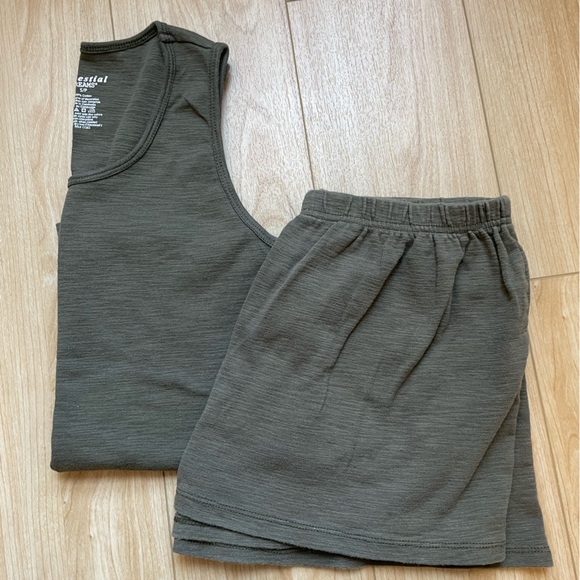 Dark Green Sleep Set (Shorts/Tank) | Size Sm - Picture 1 of 2